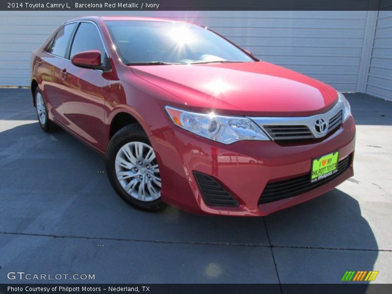 Barcelona Red Metallic / Ivory 2014 Toyota Camry L