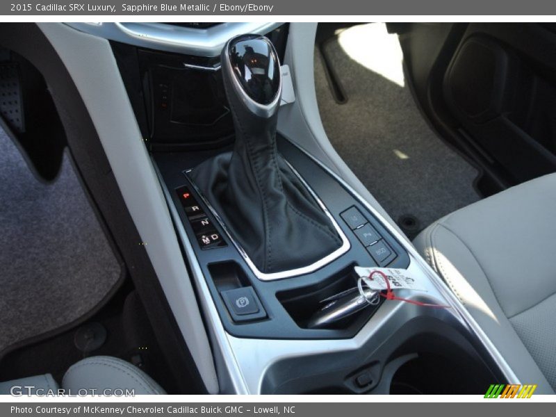Sapphire Blue Metallic / Ebony/Ebony 2015 Cadillac SRX Luxury
