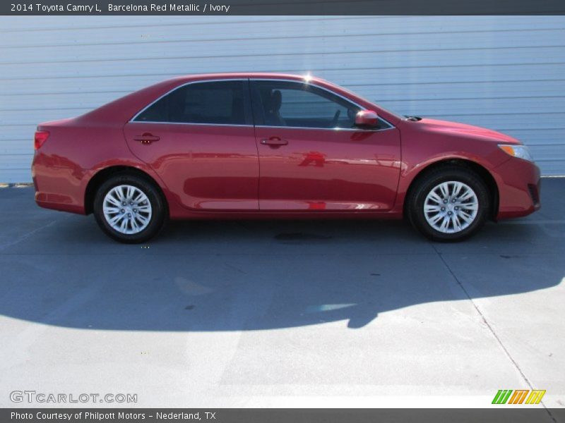 Barcelona Red Metallic / Ivory 2014 Toyota Camry L