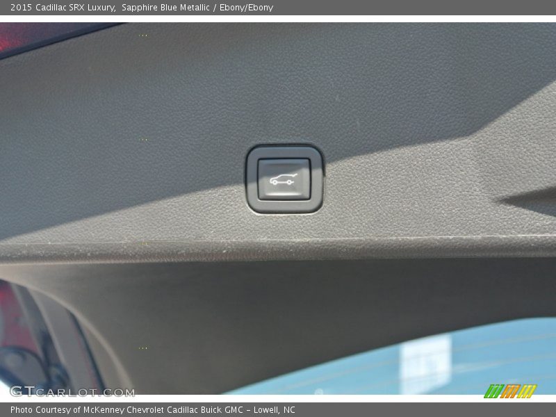 Sapphire Blue Metallic / Ebony/Ebony 2015 Cadillac SRX Luxury