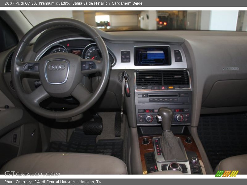 Bahia Beige Metallic / Cardamom Beige 2007 Audi Q7 3.6 Premium quattro