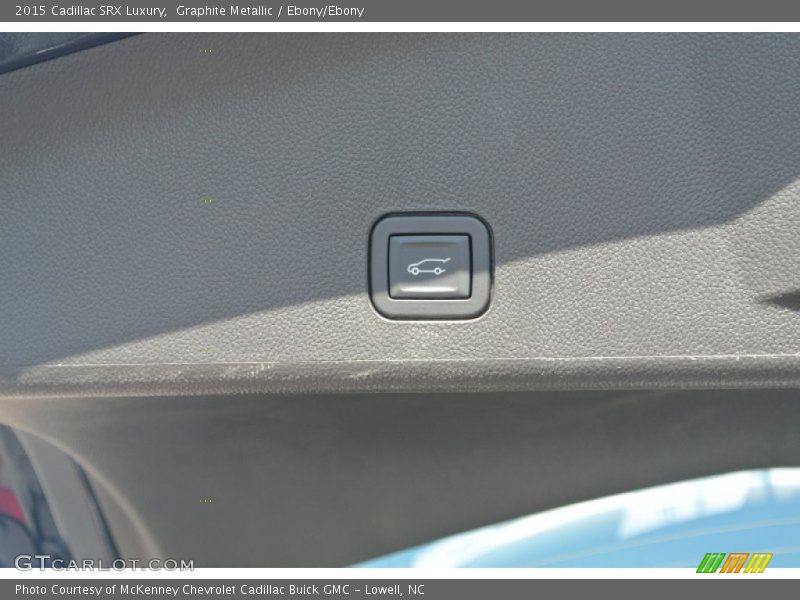 Graphite Metallic / Ebony/Ebony 2015 Cadillac SRX Luxury