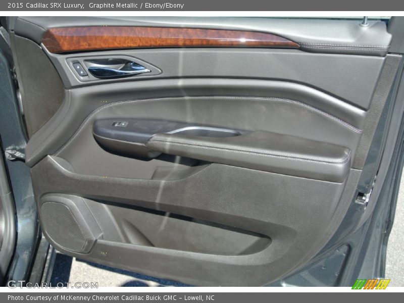 Graphite Metallic / Ebony/Ebony 2015 Cadillac SRX Luxury