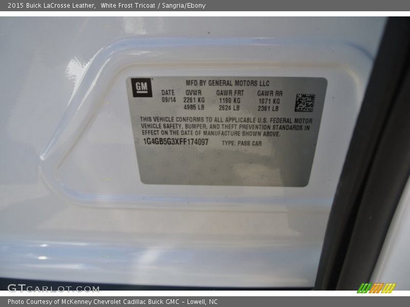 White Frost Tricoat / Sangria/Ebony 2015 Buick LaCrosse Leather