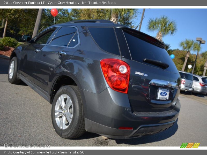Cyber Gray Metallic / Light Titanium/Jet Black 2011 Chevrolet Equinox LT
