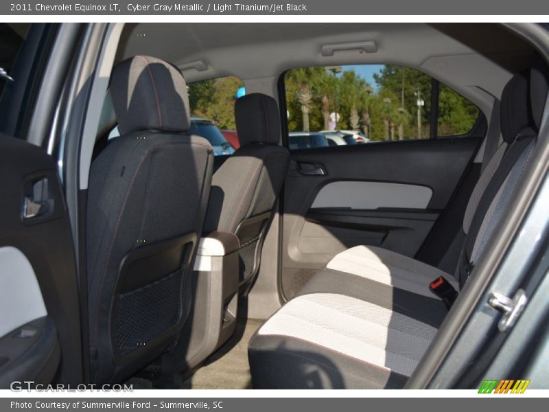 Cyber Gray Metallic / Light Titanium/Jet Black 2011 Chevrolet Equinox LT
