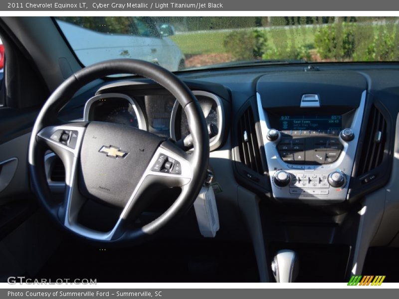 Cyber Gray Metallic / Light Titanium/Jet Black 2011 Chevrolet Equinox LT