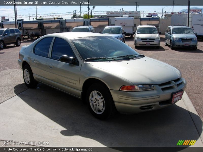 Light Cypress Green Pearl / Agate 2000 Dodge Stratus SE