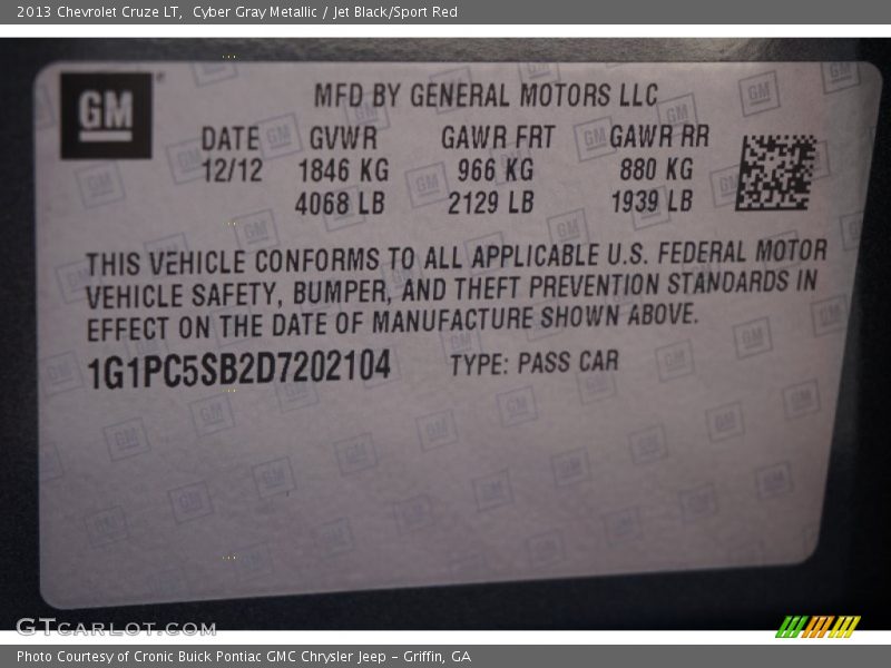 Cyber Gray Metallic / Jet Black/Sport Red 2013 Chevrolet Cruze LT