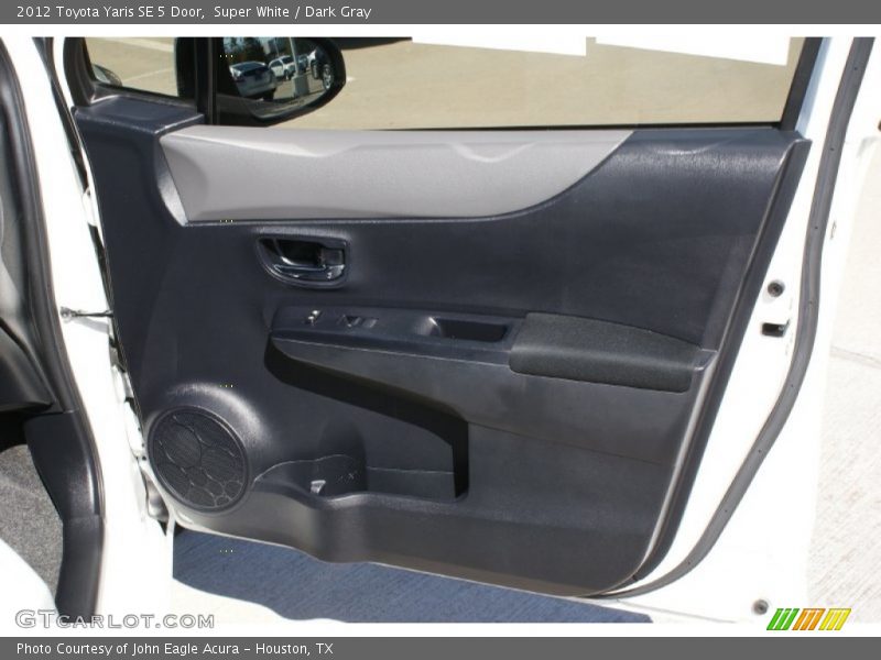 Super White / Dark Gray 2012 Toyota Yaris SE 5 Door