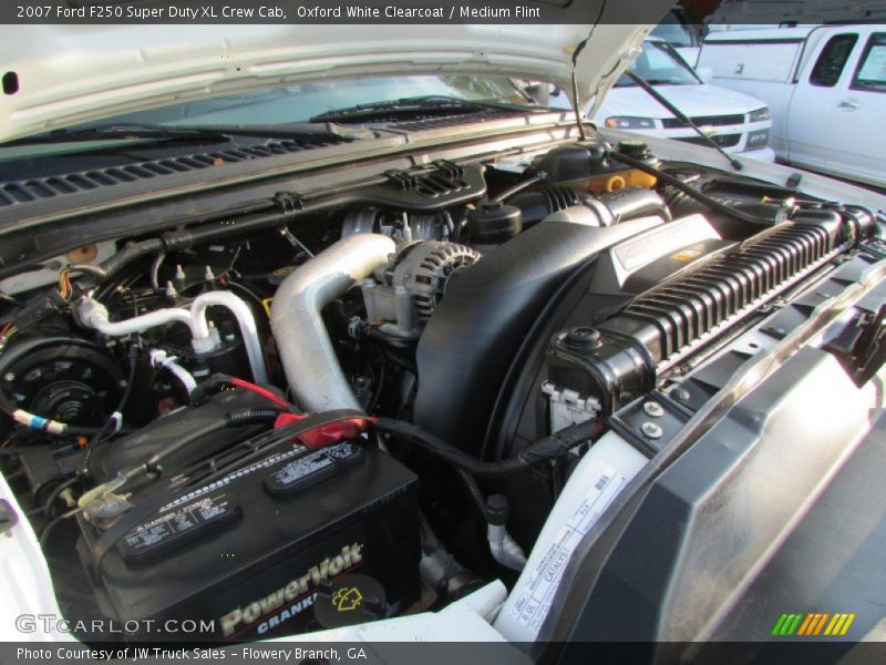 Oxford White Clearcoat / Medium Flint 2007 Ford F250 Super Duty XL Crew Cab