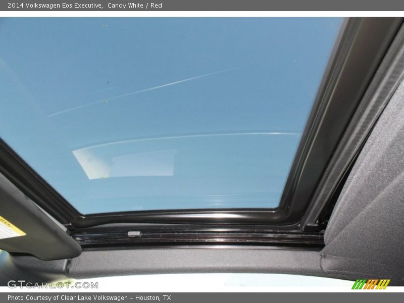 Candy White / Red 2014 Volkswagen Eos Executive