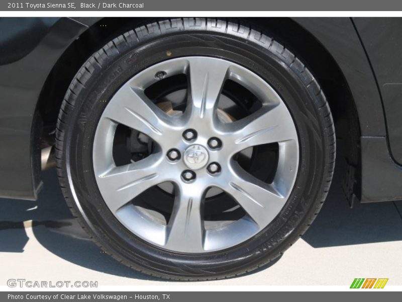 Black / Dark Charcoal 2011 Toyota Sienna SE