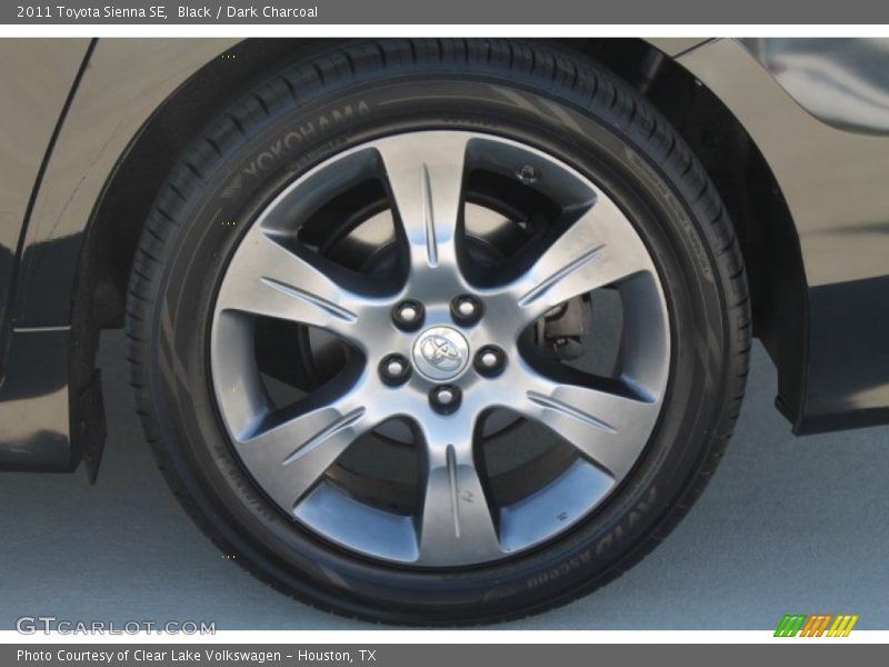 Black / Dark Charcoal 2011 Toyota Sienna SE