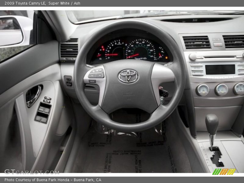 Super White / Ash 2009 Toyota Camry LE