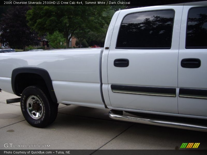 Summit White / Dark Charcoal 2006 Chevrolet Silverado 2500HD LS Crew Cab 4x4