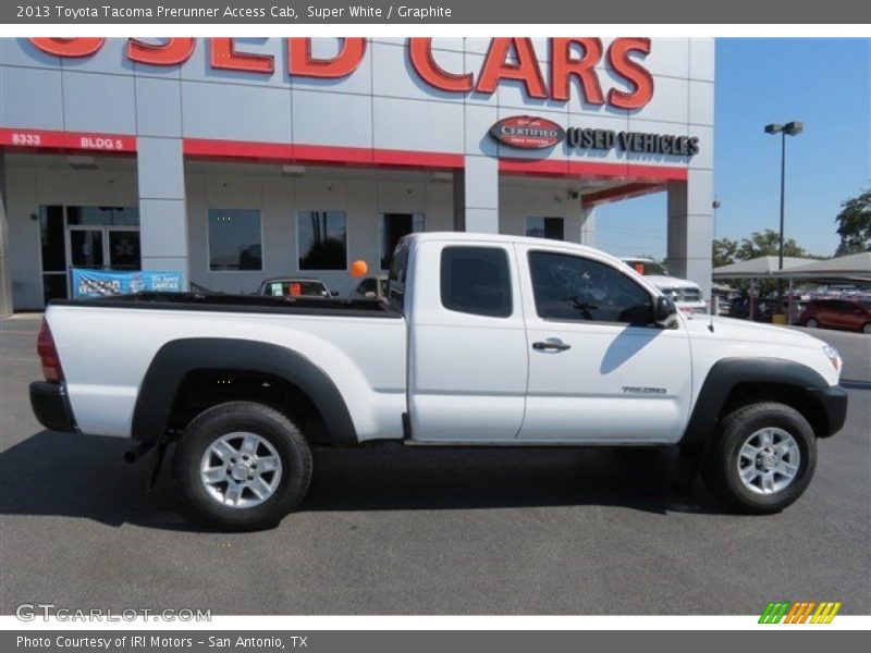 Super White / Graphite 2013 Toyota Tacoma Prerunner Access Cab