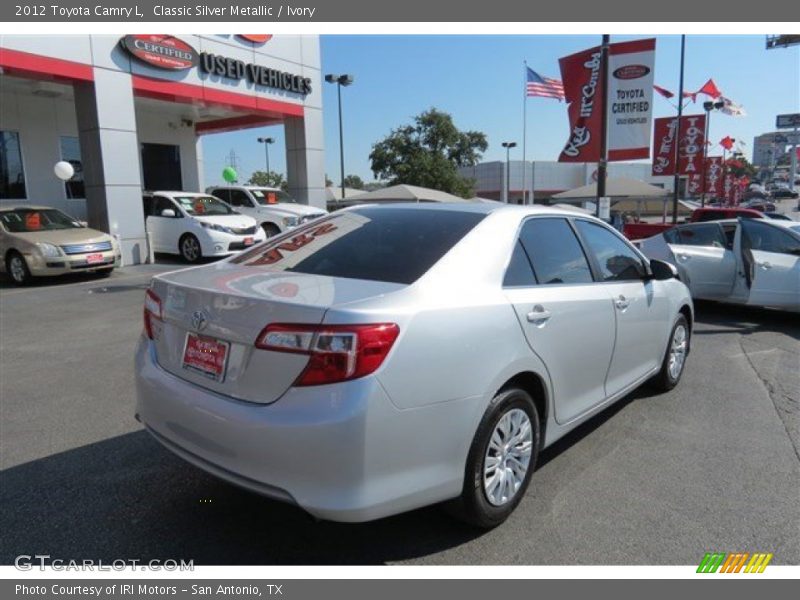 Classic Silver Metallic / Ivory 2012 Toyota Camry L