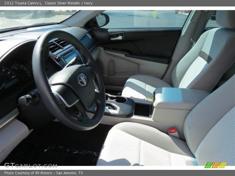 Classic Silver Metallic / Ivory 2012 Toyota Camry L