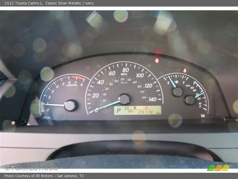 Classic Silver Metallic / Ivory 2012 Toyota Camry L