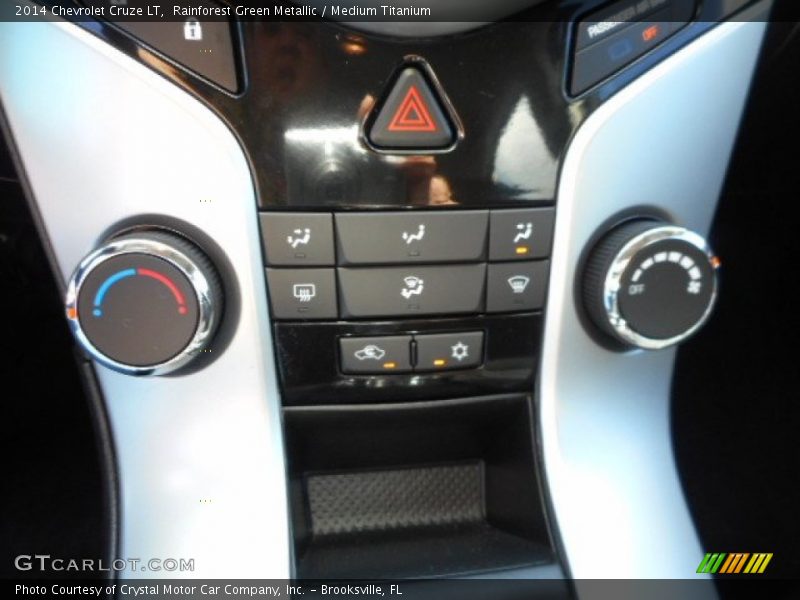 Rainforest Green Metallic / Medium Titanium 2014 Chevrolet Cruze LT