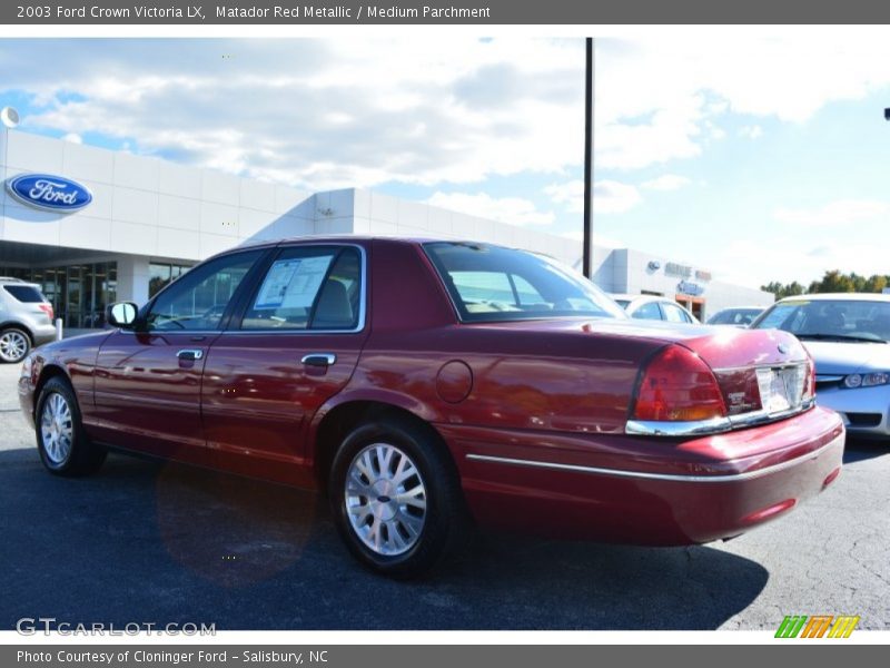 Matador Red Metallic / Medium Parchment 2003 Ford Crown Victoria LX