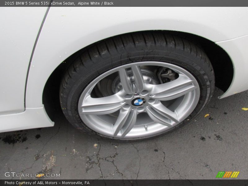 Alpine White / Black 2015 BMW 5 Series 535i xDrive Sedan