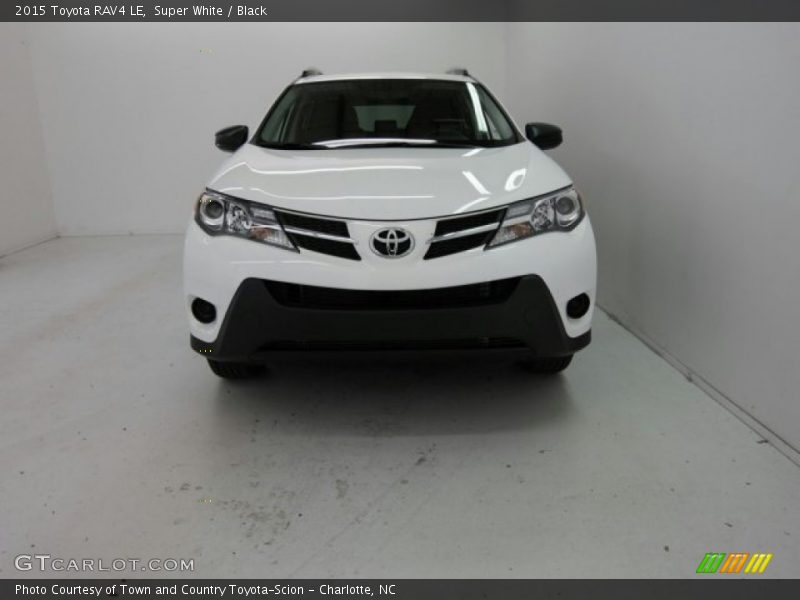Super White / Black 2015 Toyota RAV4 LE