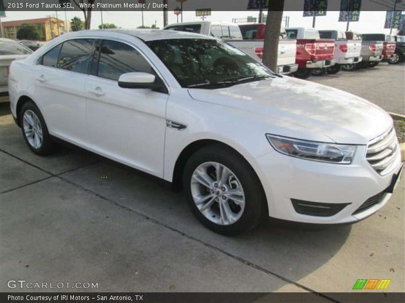 White Platinum Metallic / Dune 2015 Ford Taurus SEL
