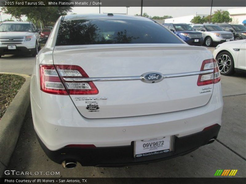 White Platinum Metallic / Dune 2015 Ford Taurus SEL