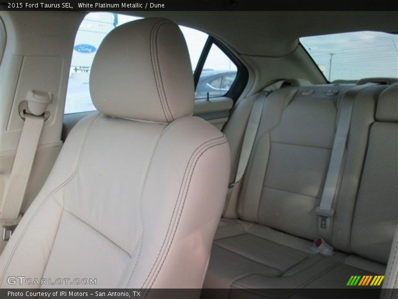 White Platinum Metallic / Dune 2015 Ford Taurus SEL