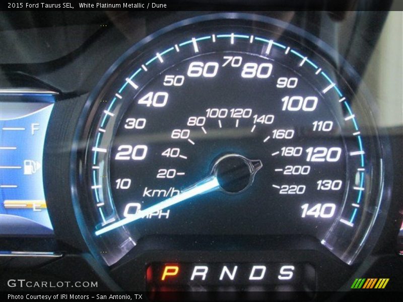White Platinum Metallic / Dune 2015 Ford Taurus SEL