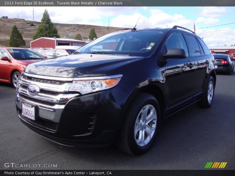 Tuxedo Black Metallic / Charcoal Black 2013 Ford Edge SE EcoBoost