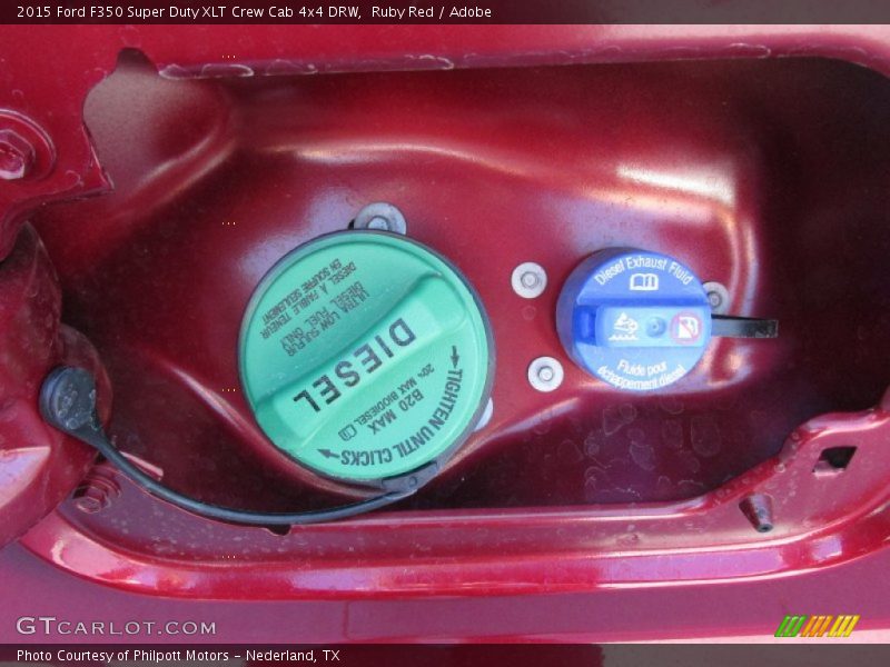 Controls of 2015 F350 Super Duty XLT Crew Cab 4x4 DRW