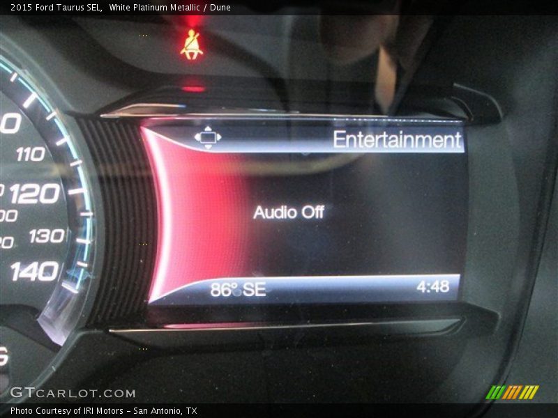 White Platinum Metallic / Dune 2015 Ford Taurus SEL