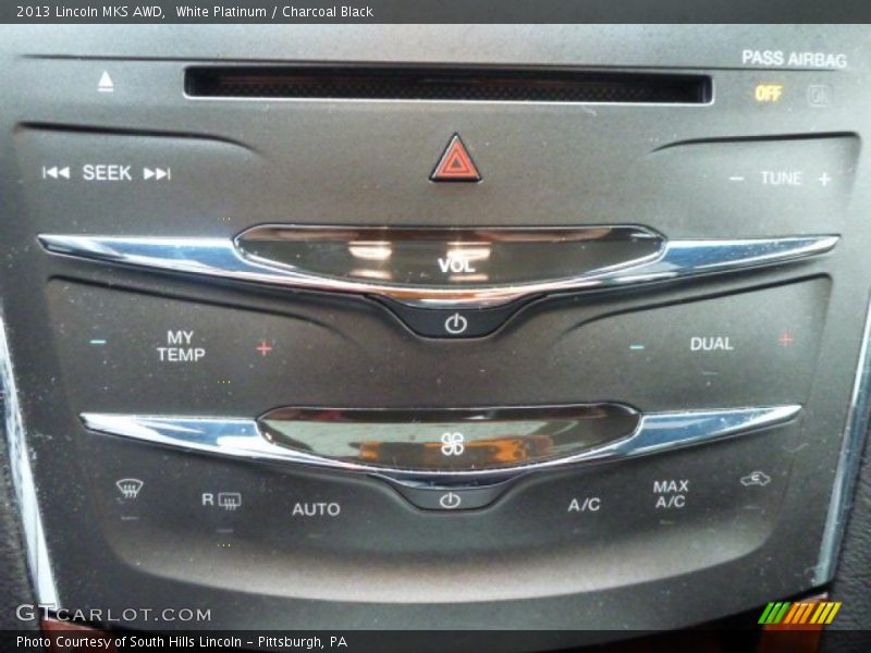 White Platinum / Charcoal Black 2013 Lincoln MKS AWD