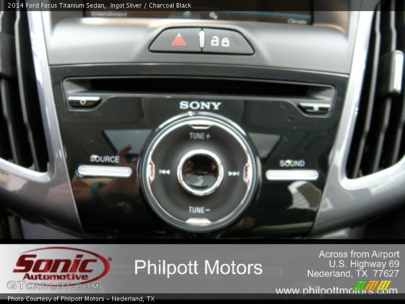 Ingot Silver / Charcoal Black 2014 Ford Focus Titanium Sedan