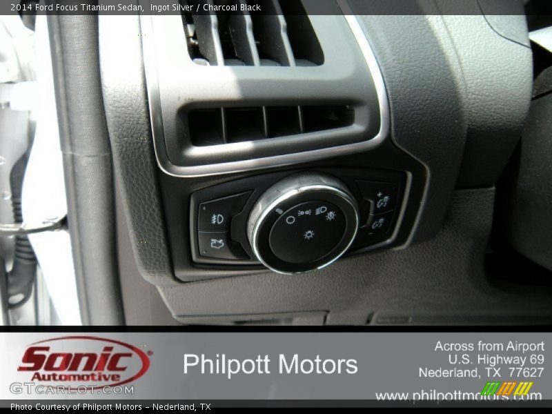 Ingot Silver / Charcoal Black 2014 Ford Focus Titanium Sedan