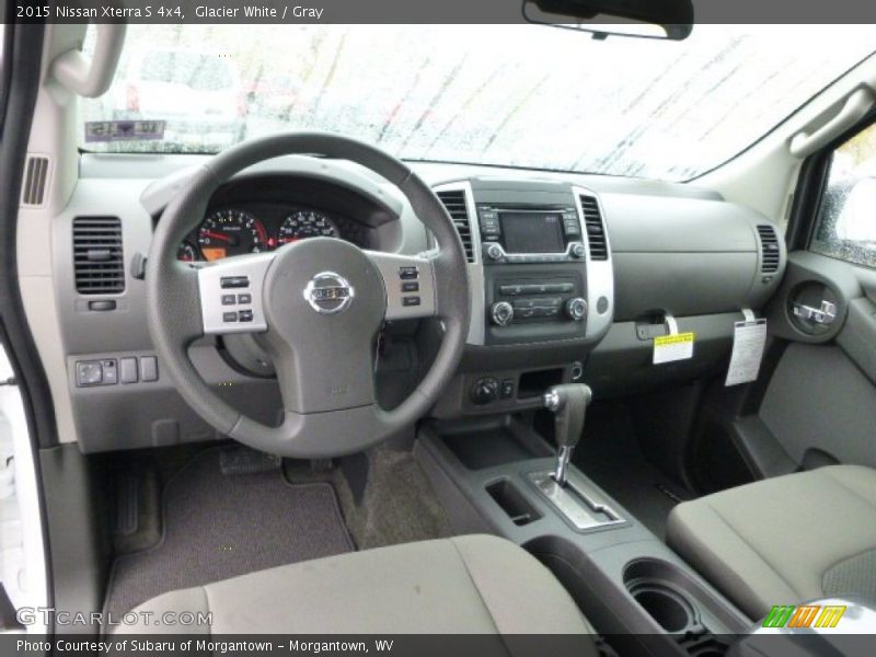  2015 Xterra S 4x4 Gray Interior
