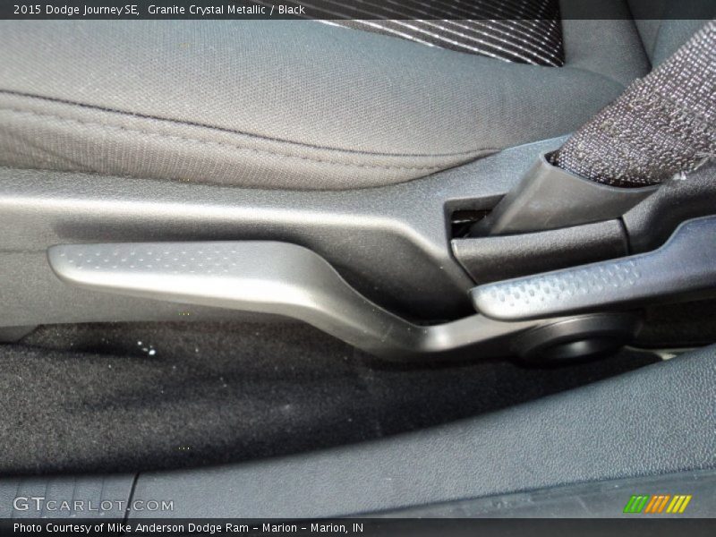 Granite Crystal Metallic / Black 2015 Dodge Journey SE
