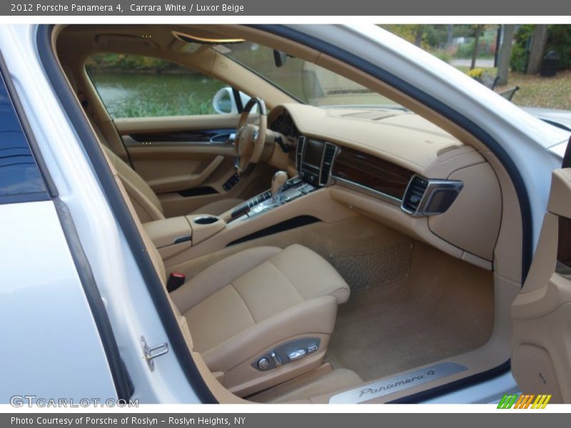 Carrara White / Luxor Beige 2012 Porsche Panamera 4