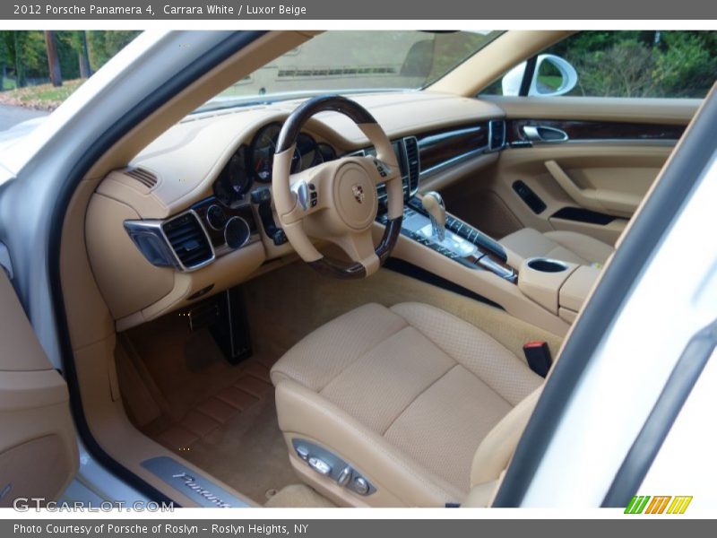 Carrara White / Luxor Beige 2012 Porsche Panamera 4