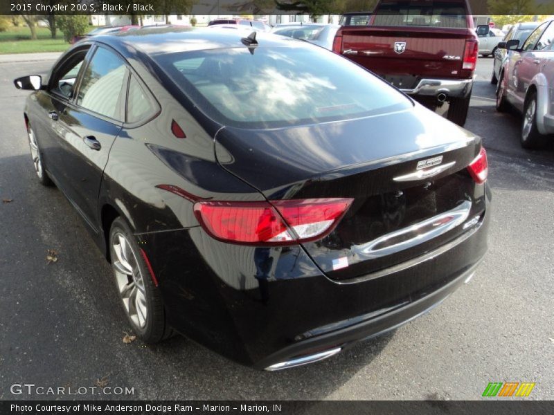 Black / Black 2015 Chrysler 200 S
