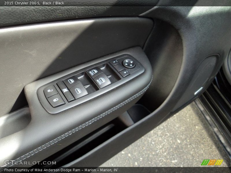 Black / Black 2015 Chrysler 200 S