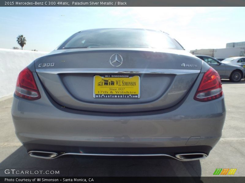 Paladium Silver Metallic / Black 2015 Mercedes-Benz C 300 4Matic