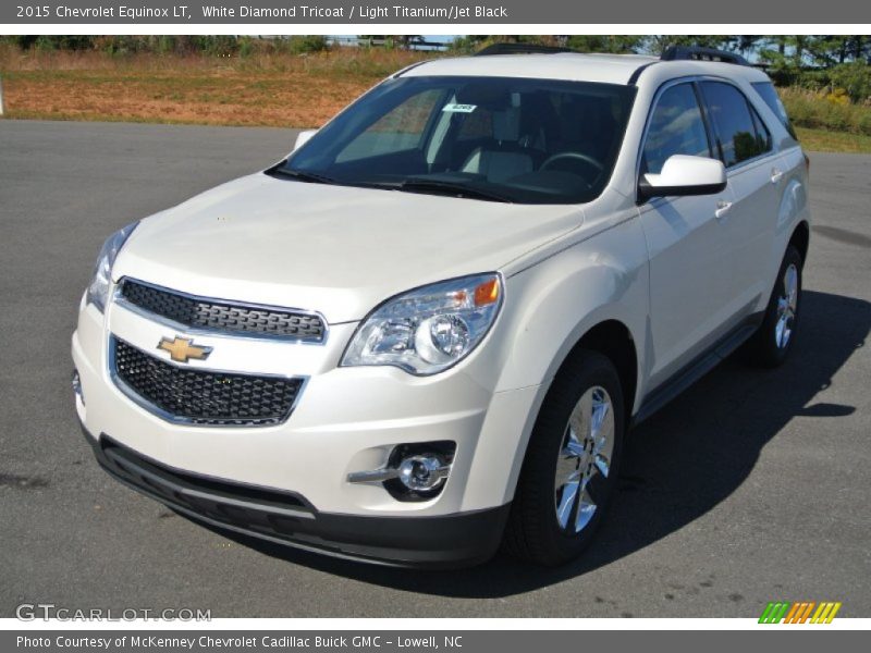 White Diamond Tricoat / Light Titanium/Jet Black 2015 Chevrolet Equinox LT