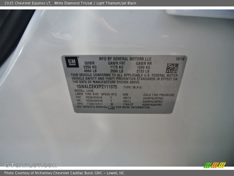 White Diamond Tricoat / Light Titanium/Jet Black 2015 Chevrolet Equinox LT