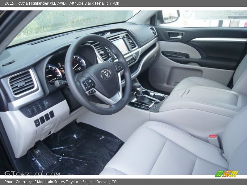 Attitude Black Metallic / Ash 2015 Toyota Highlander XLE AWD