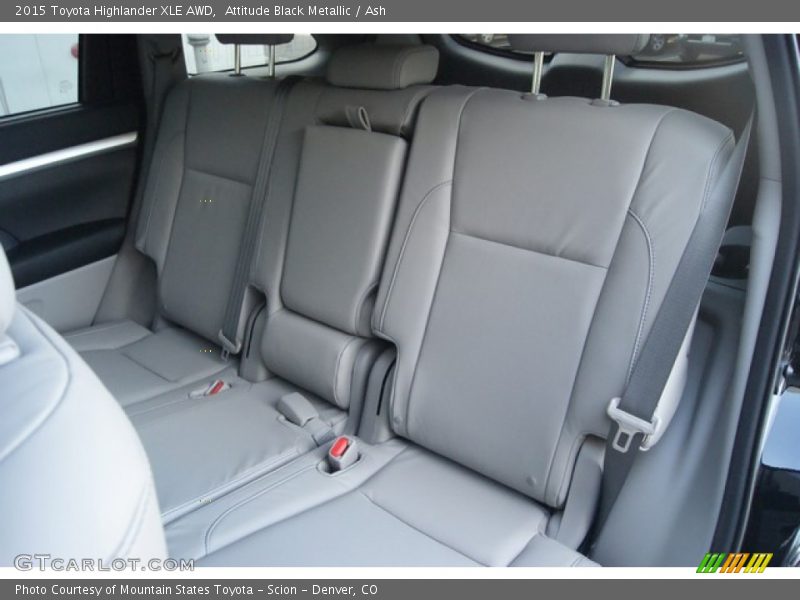 Attitude Black Metallic / Ash 2015 Toyota Highlander XLE AWD