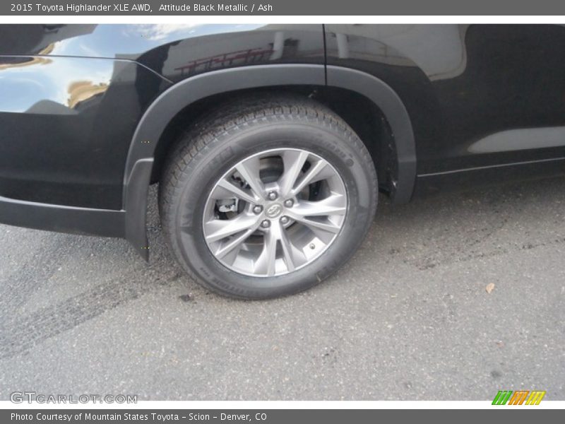Attitude Black Metallic / Ash 2015 Toyota Highlander XLE AWD
